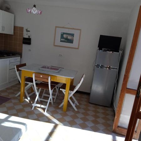 Appartamento In Dimora Tipica Montale  Exteriör bild